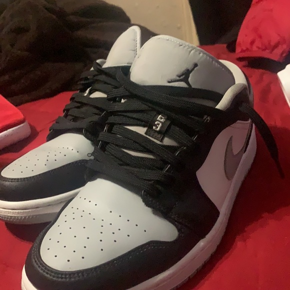 Low 1s black grey white - Picture 2 of 3